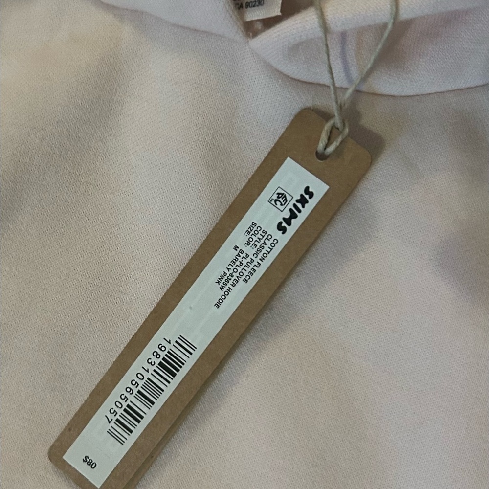 Skims Cotton Fleece Classic Pullover Hoodie Barely Pink - Picture 3 of 4